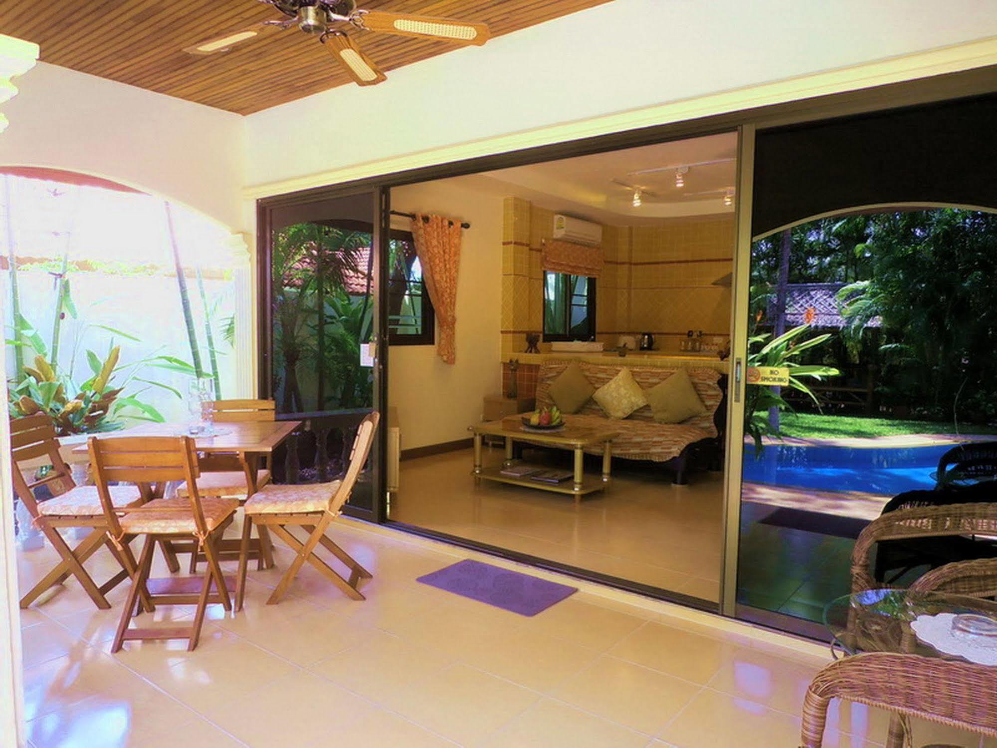 Coconut Paradise Ferienhaus Phuket